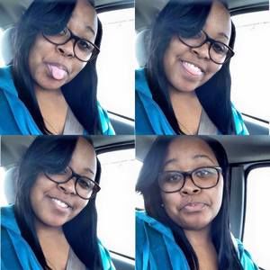 Meet your Posher, Kyla